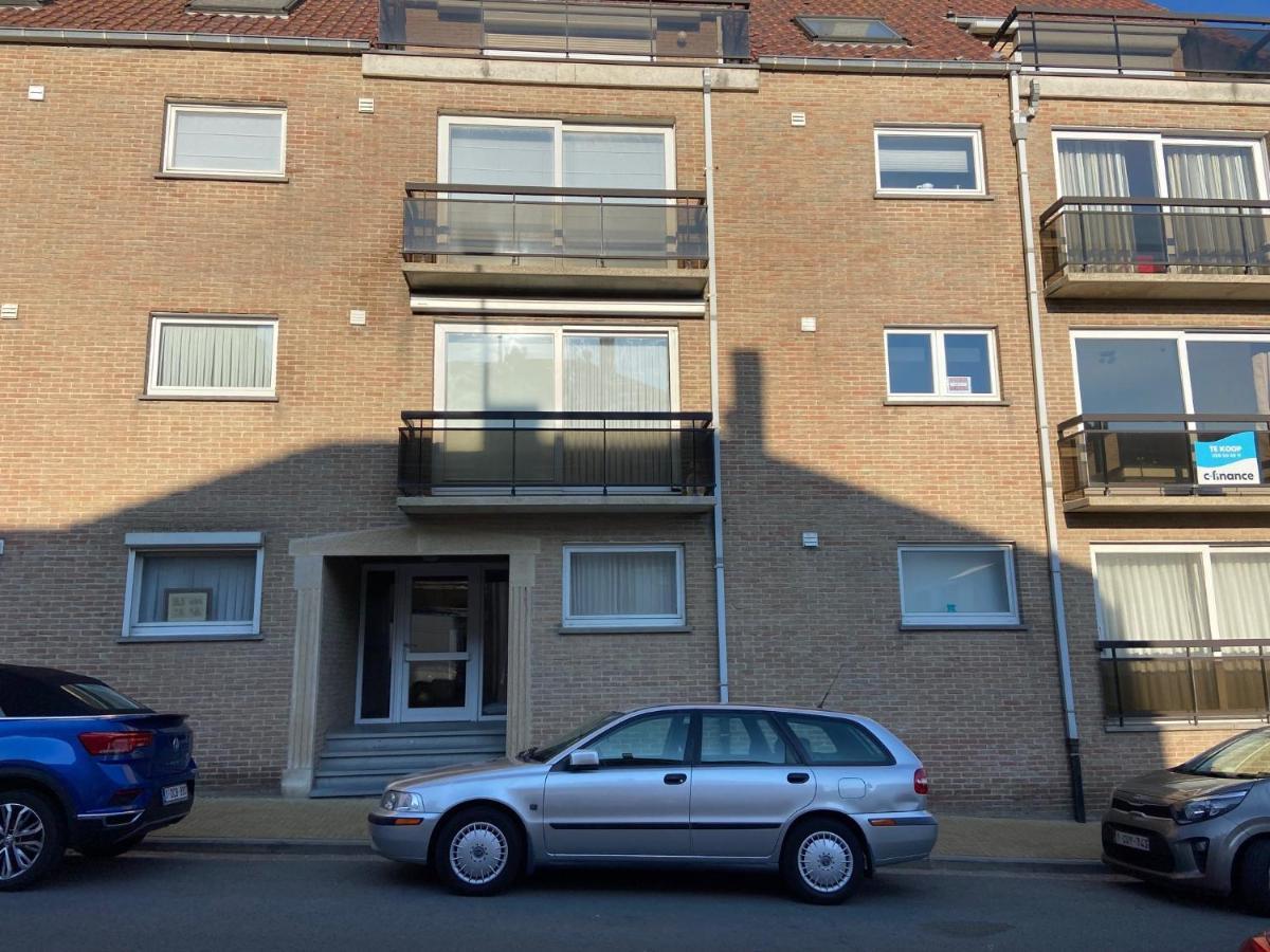 Ruim Zonnig Appartement Op 50M Van Strand Ostende Exterior foto